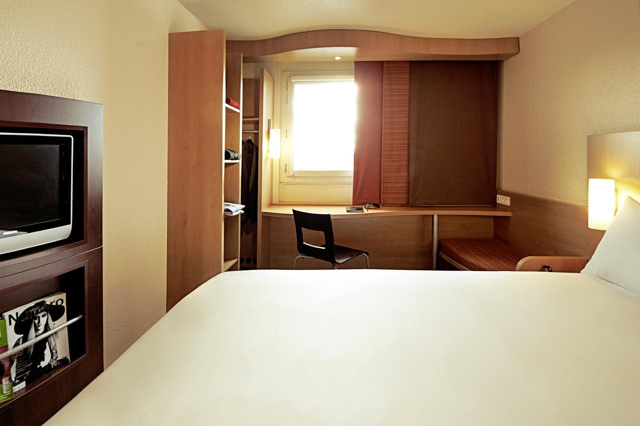 ไอบิส โบแว แอโรปอร์ Hotel โบเวส์ ภายนอก รูปภาพ